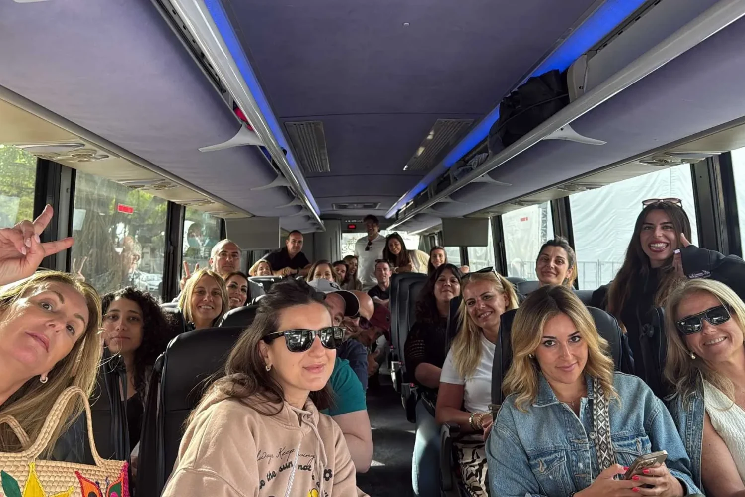 Miami Charter Bus & Minibus Rentals Miami Charter Bus & Minibus Rentals